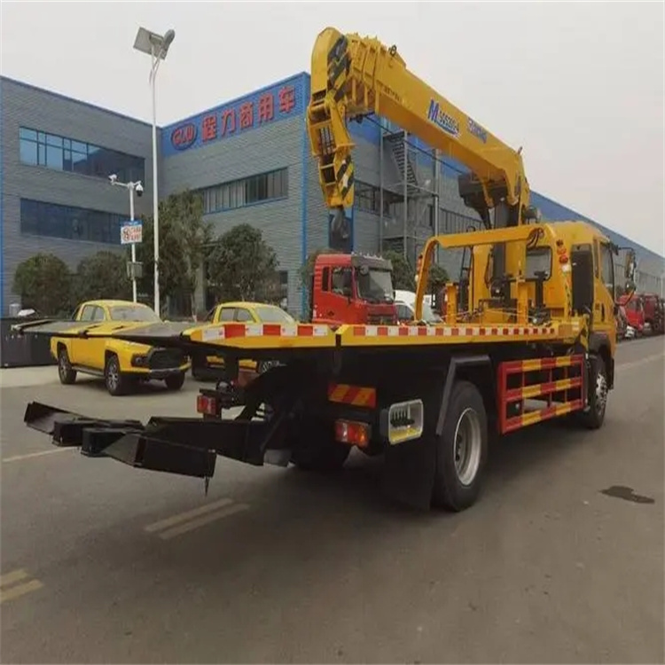 太仓附近小随车吊出租电话，轻松解决搬运烦恼