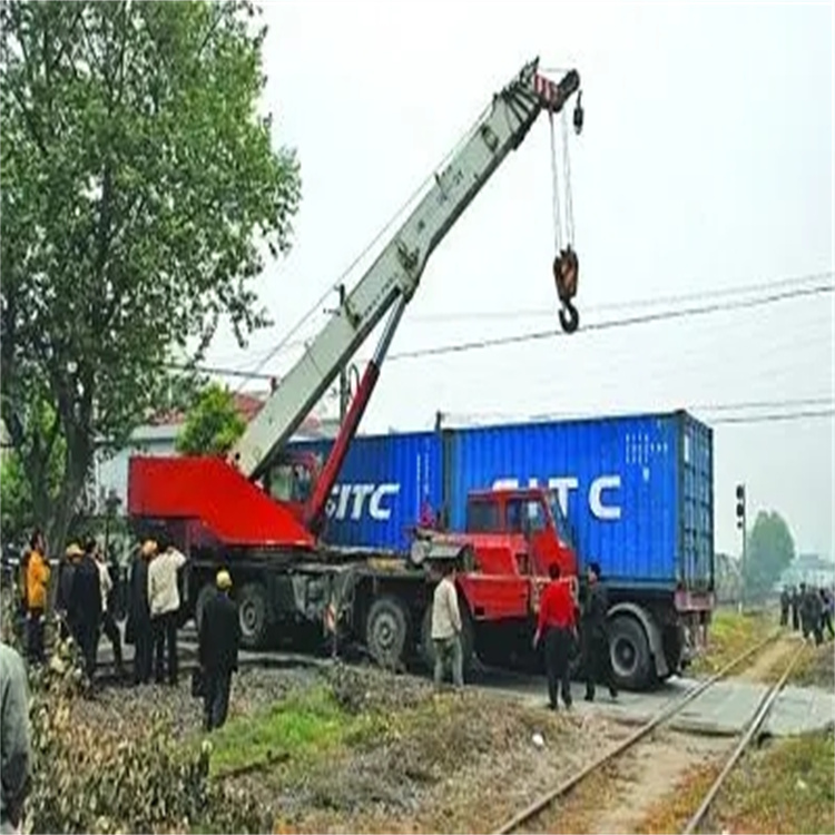 太仓如何快速找到附近的吊车救援公司