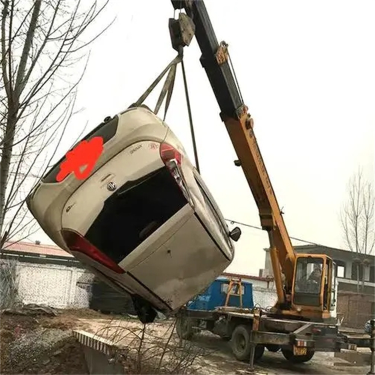 太仓随时待命，吊车24小时道路救援服务全解析